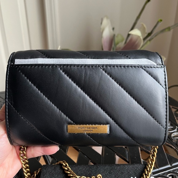 ❌SOLD❌NWT Kurt Geiger London Soho Leather Wallet On Chain - Picture 3 of 10